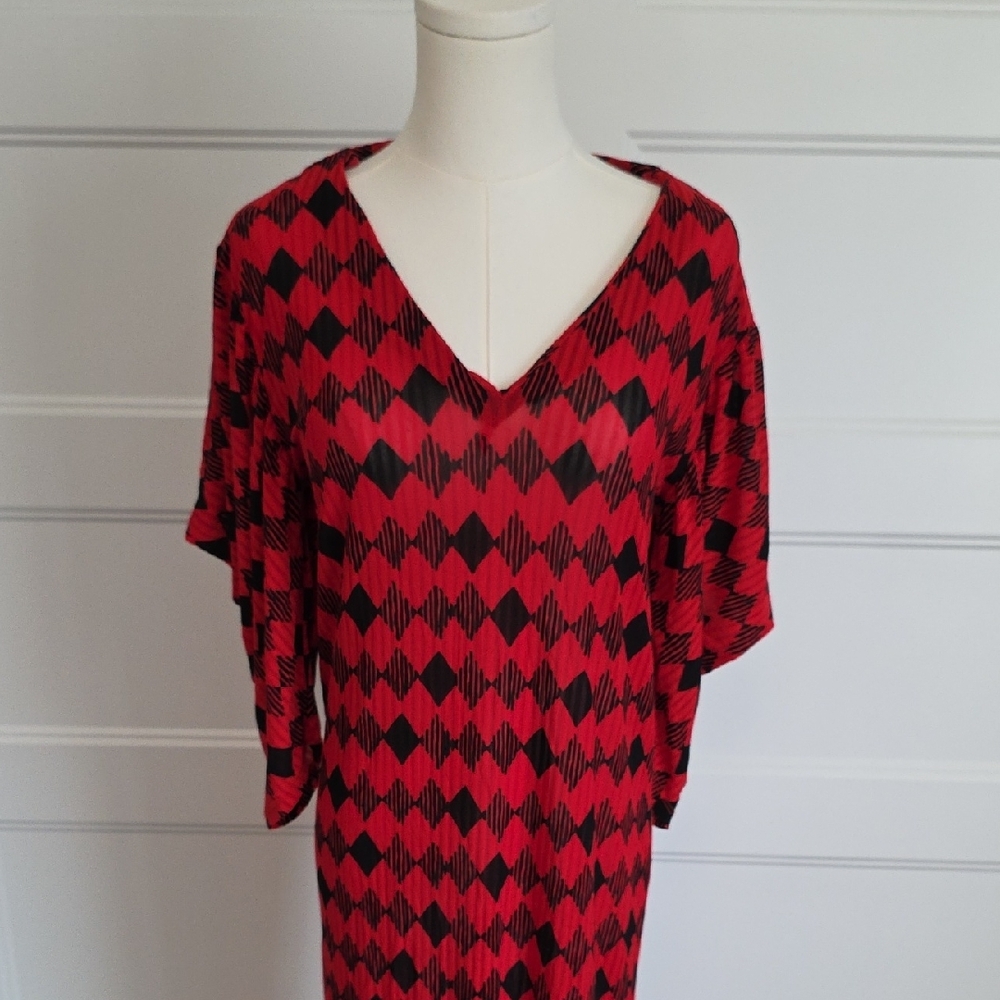 Zara Red and Black Long Sleeve Dress - Picture 2 of 4